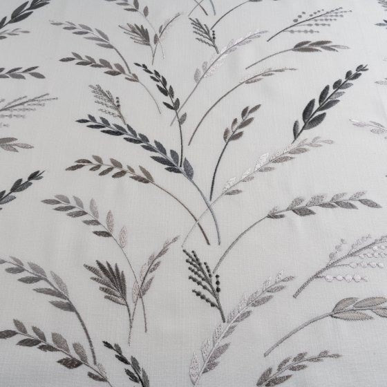 Cloud - Sarasota By Charles Parsons Interiors || In Stitches Soft Furnishings